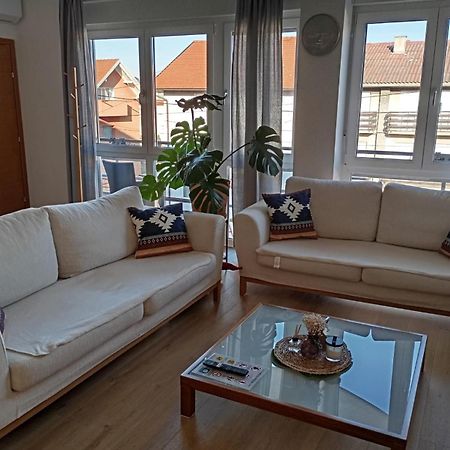 Apartman Zagreb , With Balcony And Free Parking Buitenkant foto