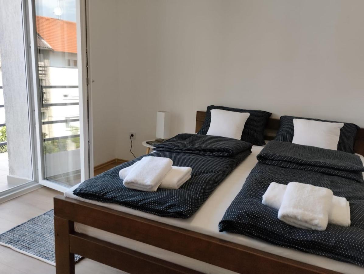 Apartman Zagreb , With Balcony And Free Parking Buitenkant foto